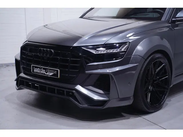 Audi Q8 55 TFSI quattro 2019 Benzine 17