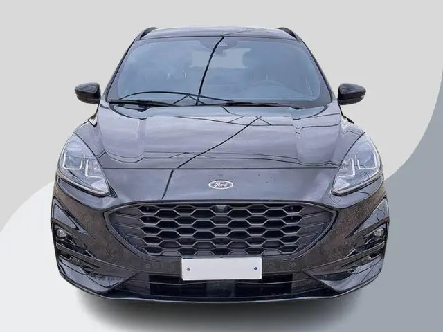 Ford Kuga 2.5 PHEV ST-Line 2023 Hybride Benzine 28