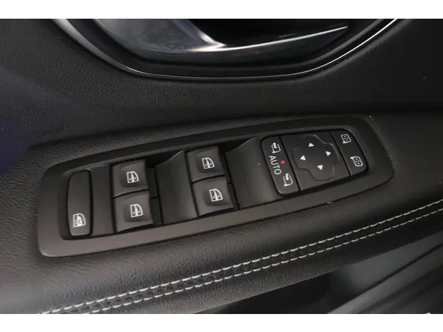 Renault Scénic 1.3 TCe Intens Automaat 2017 Benzine 19