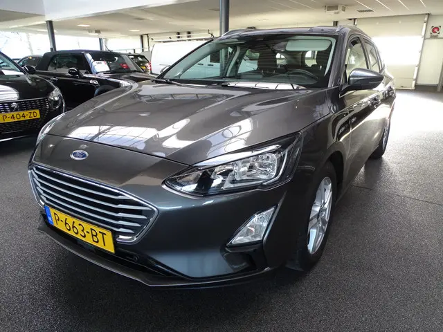 Ford Focus Wagon 1.0 EcoBoost Hybrid 2022 Hybride Benzine