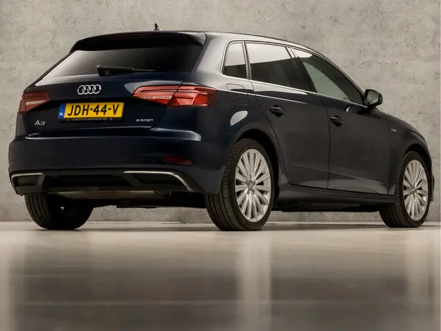 Audi A3 Sportback 1.4 e-tron Sport 2018 Hybride Benzine 5
