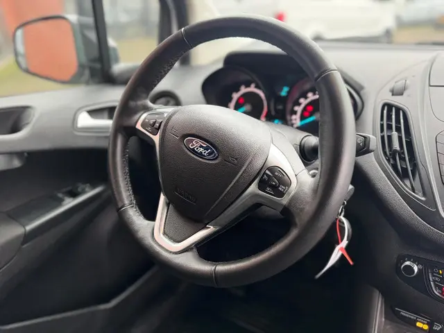 Ford Transit Courier 1.0 Trend EcoBoost S&S 2022 Benzine 14