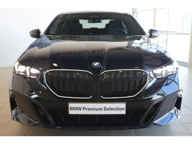 BMW 5 Serie Sedan 520i 2025 Benzine 4