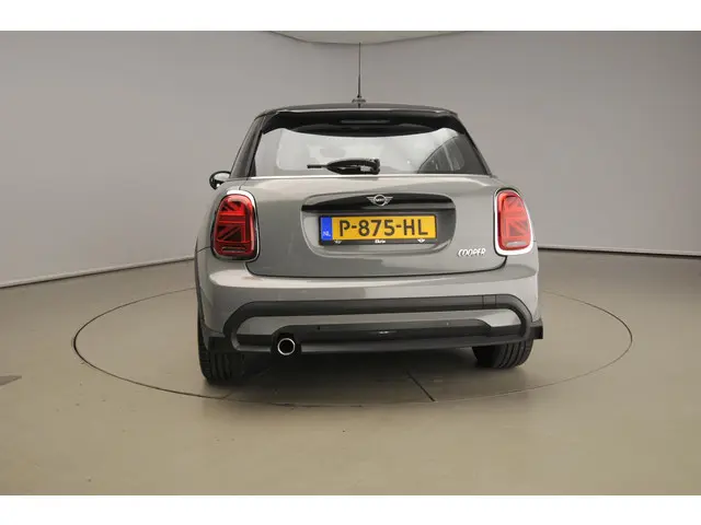 MINI 5-Deurs Cooper 2022 Benzine 3