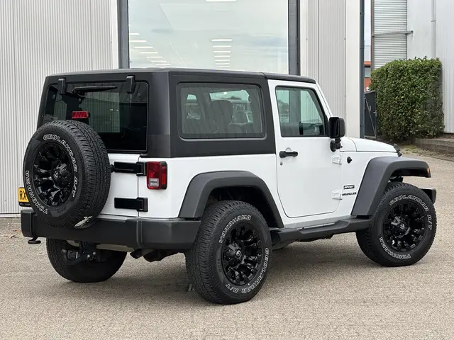 Jeep Wrangler 3.6 Sport 2017 Benzine