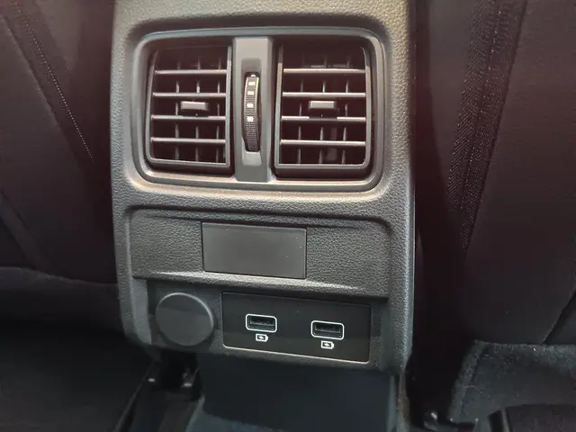 Renault Arkana 1.3 TCe 140 EDC Intens 2021 Benzine 25