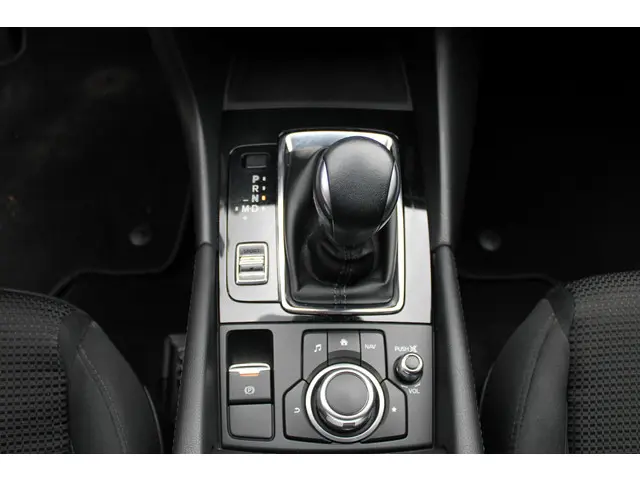 Mazda 3 HB 2.0 SkyActiv-G 120 TS+ 2017 Benzine 23