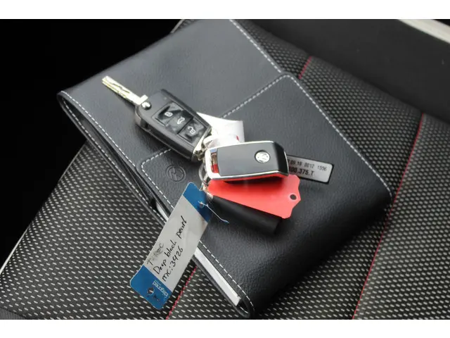 Volkswagen T-Roc 1.5 TSI Sport 2019 Benzine 23