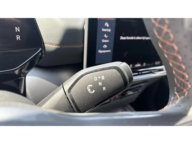 CUPRA Born Business 59 kWh 2024 Elektrisch 17
