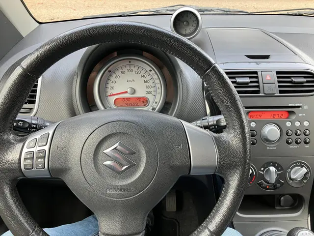 Suzuki Splash 1.2 Comfort Airco N.a.p 2013 Benzine 7