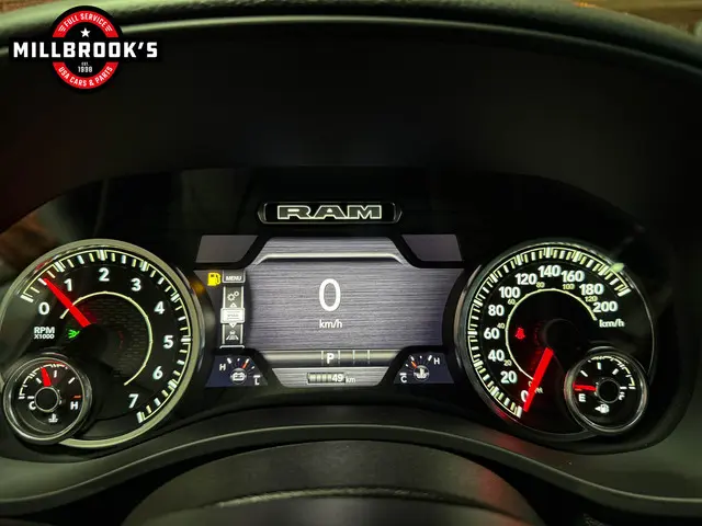 Dodge Ram 1500 Big Horn 2024 LPG/Gas 14