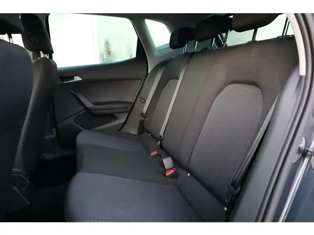 SEAT Arona 1.0 EcoTSI STYLE 2024 Benzine 8