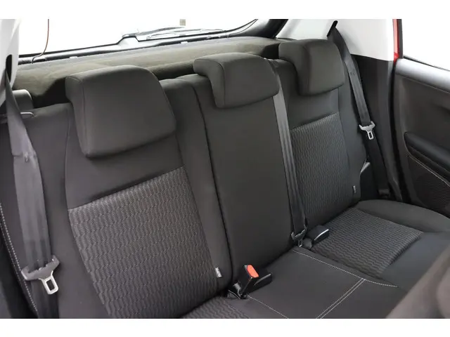 Peugeot 208 1.2 Blue Lion 2018 Benzine 14