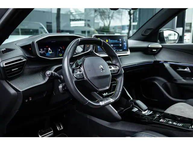 Peugeot e-2008 EV GT Première 50 kWh 2020 Elektrisch 31