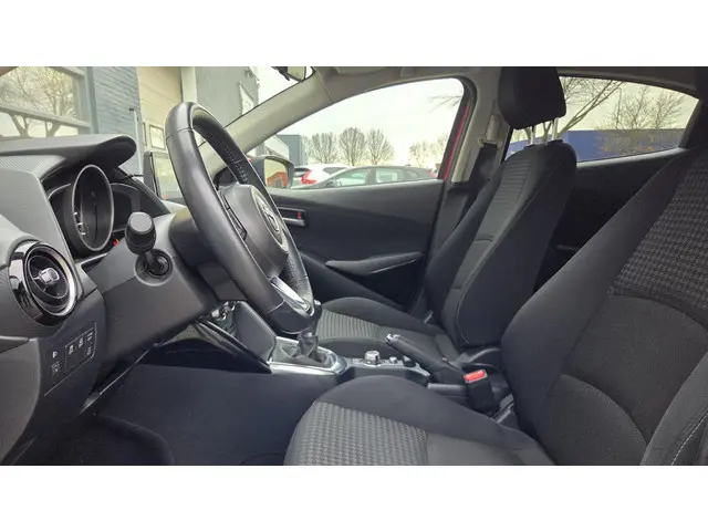 Mazda 2 1.5 Skyactiv-G S 2017 Benzine 16