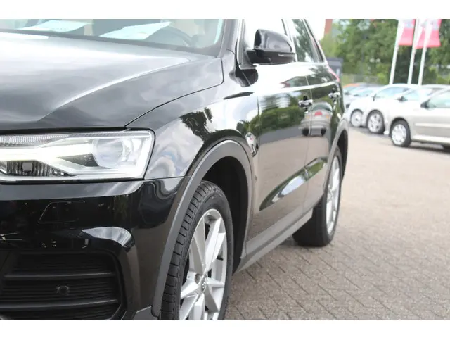 Audi Q3 1.4 TFSI 150pk sport S-Line 2015 Benzine 7