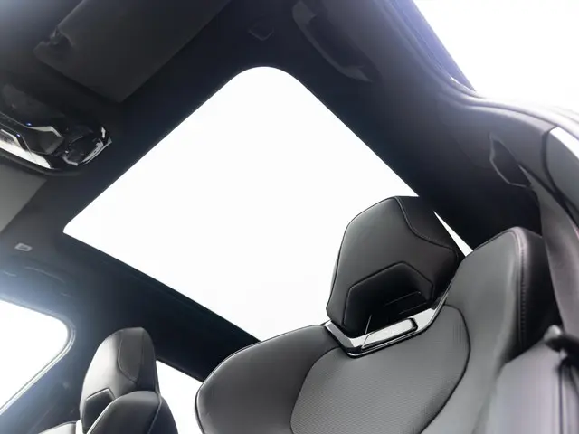 BMW M5 Sedan 2024 Hybride Benzine 46