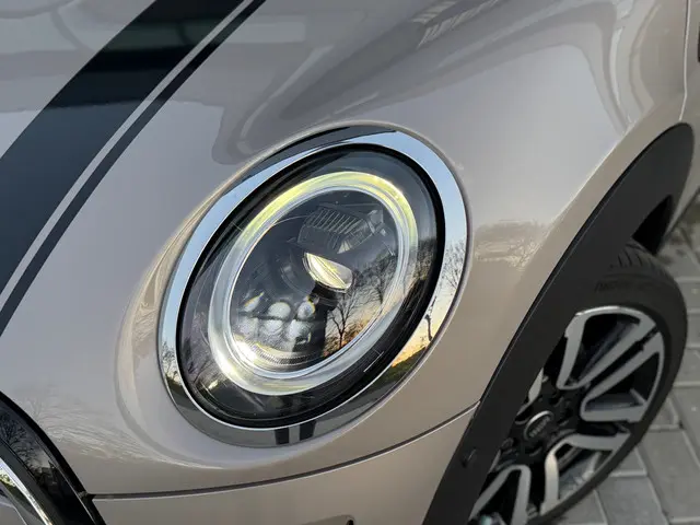 MINI Cooper Mini 1.5 | Facelift | automaat | led 2021 Benzine 2