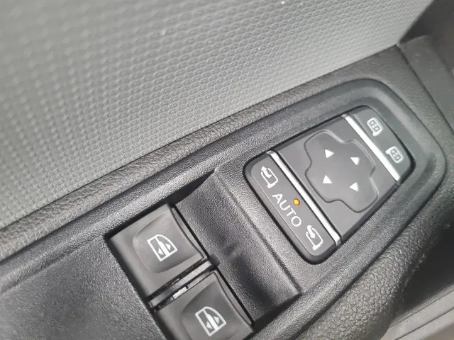 Renault Kangoo 1.5 Blue dCi 95 Luxe L1 2022 Diesel 18