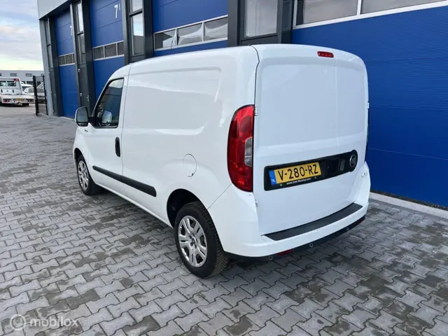Fiat Doblò Cargo 1.3 MJ L1H1 nieuwe apk 2018 Diesel 5