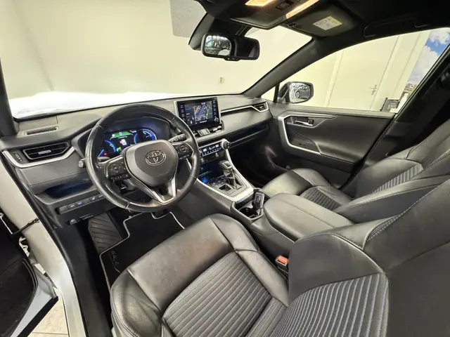 Toyota RAV4 2.5 Hybrid Bi-Tone 2019 Hybride Benzine 29