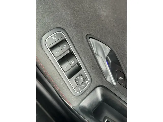 Mercedes-Benz CLA 180 AMG Sfeer / Camera 2021 Benzine 20