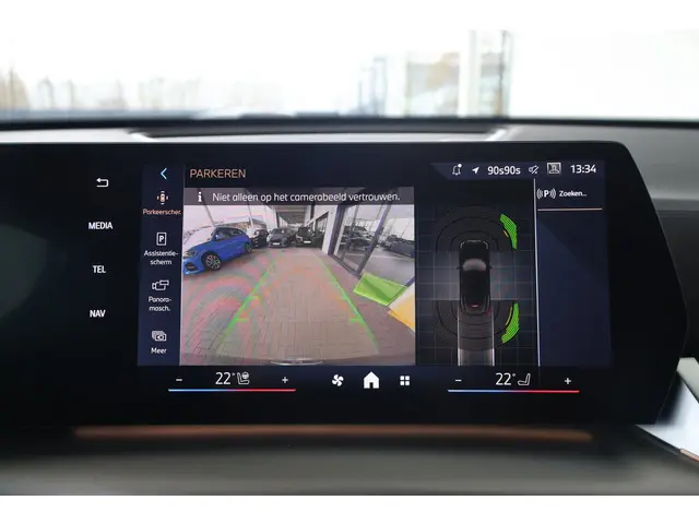 BMW X2 sDrive 20i 2025 Benzine 19