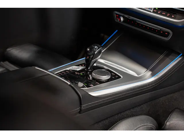 BMW X5 xDrive45e High Executive 2021 Hybride Benzine 32