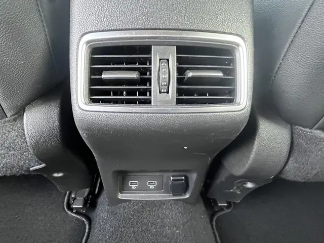 Renault Kadjar 1.3 TCe Intense 2021 Benzine 24