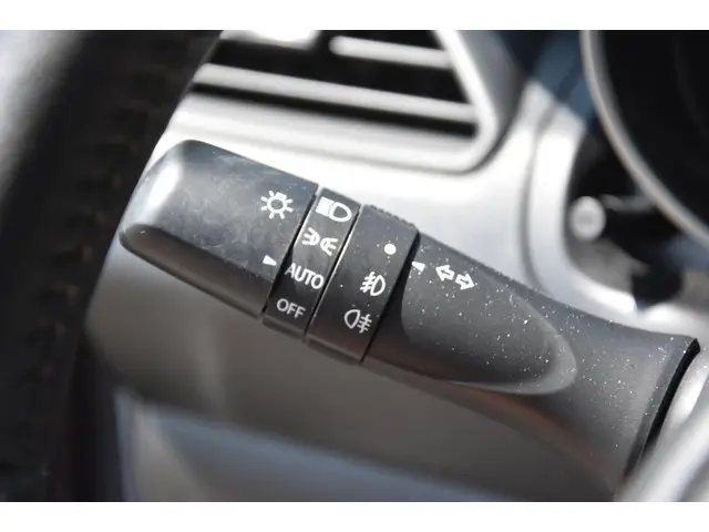 Suzuki Swift 1.2 Style Smart Hybrid 2023 Hybride Benzine 9