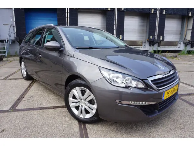 Peugeot 308 SW 1.2 PureTech Active 2016 Benzine 26