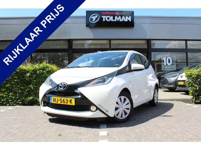 Toyota Aygo 1.0 VVT-i x-play 2015 Benzine