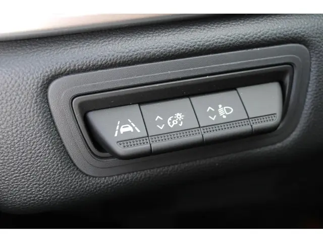 Renault Captur 1.0 TCe 90 Techno 2024 Benzine 27