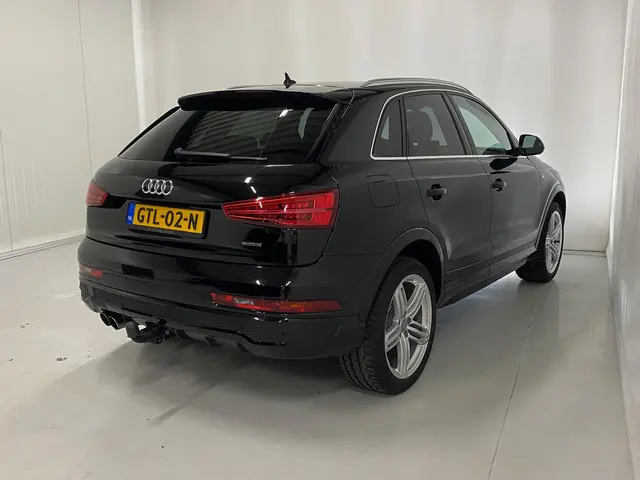 Audi Q3 2.0 TFSI quattro Sport Pro Line S 2015 Benzine 3