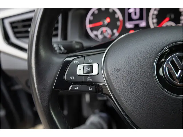 Volkswagen Polo 1.0 MPI Comfortline 2020 Benzine 23