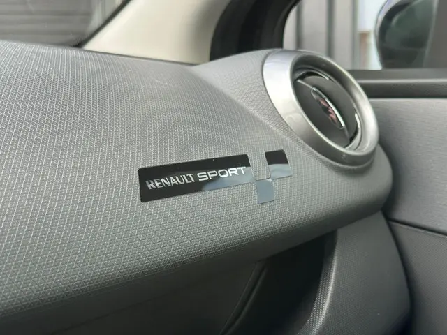 Renault Clio 1.2 GT 2014 Benzine 21