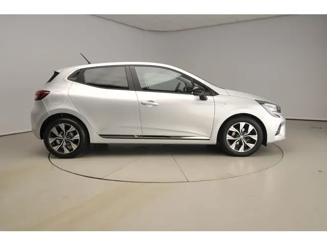 Renault Clio 1.0 TCe 90 Evolution 2023 Benzine 3