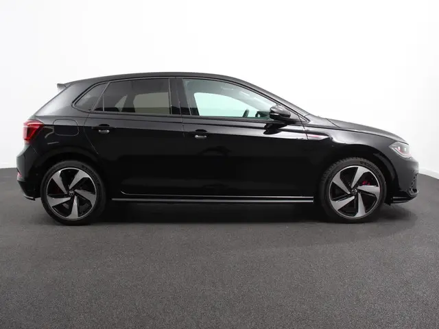 Volkswagen Polo 2.0 TSI GTI Automaat 2024 Benzine 9