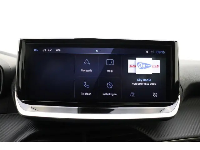 Peugeot 2008 1.2 PureTech 100 Allure 2024 Benzine 22