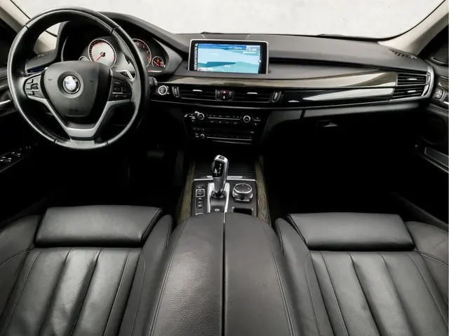 BMW X5 xDrive40e High Executive 2015 Hybride Benzine 6