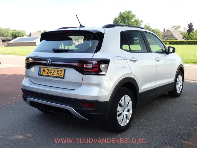 Volkswagen T-Cross 1.0 TSI 2021 Benzine 4
