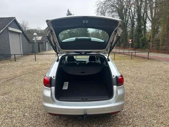 Opel Astra Sports Tourer 1.0 Turbo Business 2019 Benzine 4