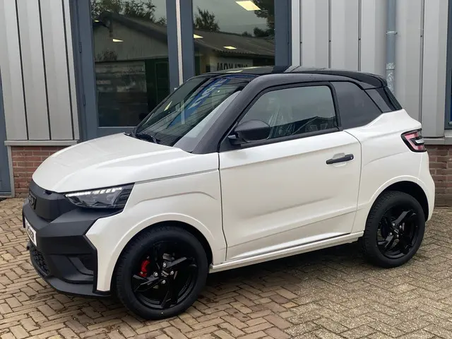 Ligier JS50 Brommobiel ELITE 12KW 2025 Elektrisch 13