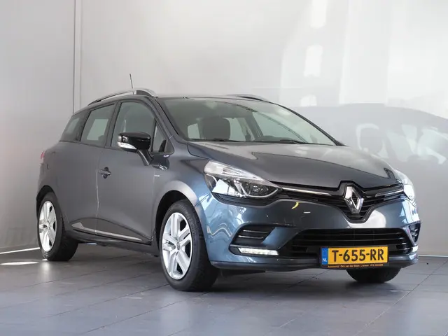 Renault Clio Estate 0.9 TCe Limited 2020 Benzine 16