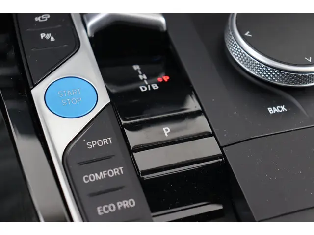 BMW iX3 High Executive Edition 80 kWh 2025 Elektrisch 28