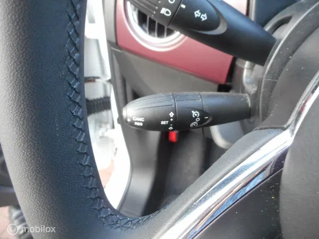 Fiat 500 1.0 Hybrid Star ECC+NAVI+CRUISE+LM-16 2020 Benzine 12