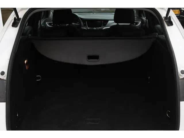 Opel Astra Sports Tourer 1.4 Business+ 2018 Benzine 26