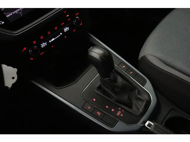 SEAT Arona 1.0 TSI Style 2018 Benzine 27