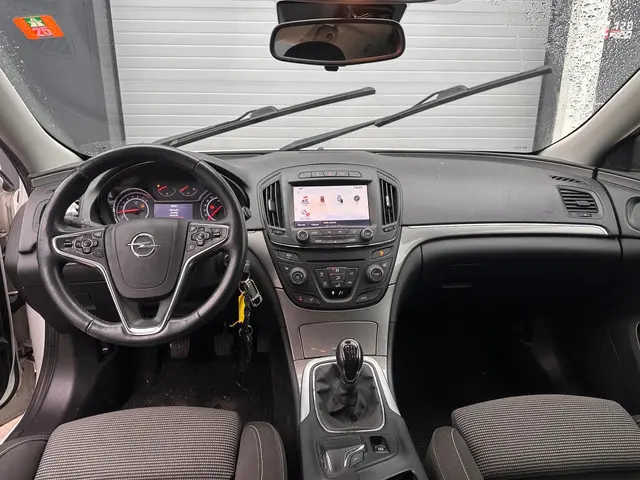Opel Insignia Sports Tourer 1.6 T Business+ 2014 Benzine 4