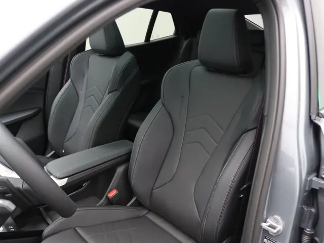 BMW iX2 eDrive20 2025 Elektrisch 7